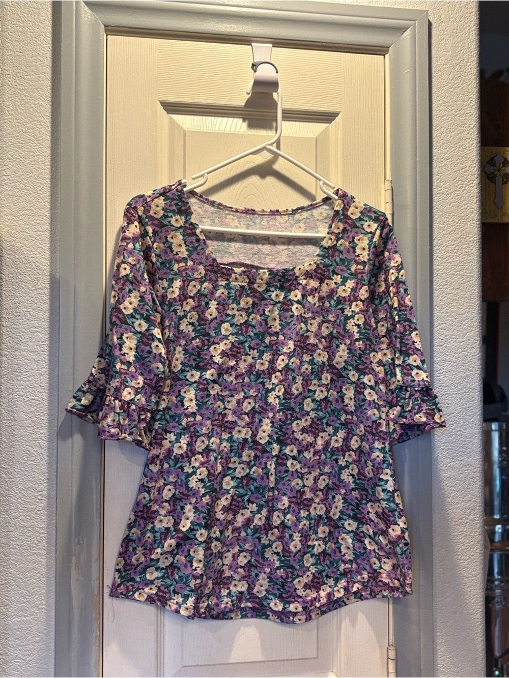 Purple Floral Scoop Neck Tunic Top